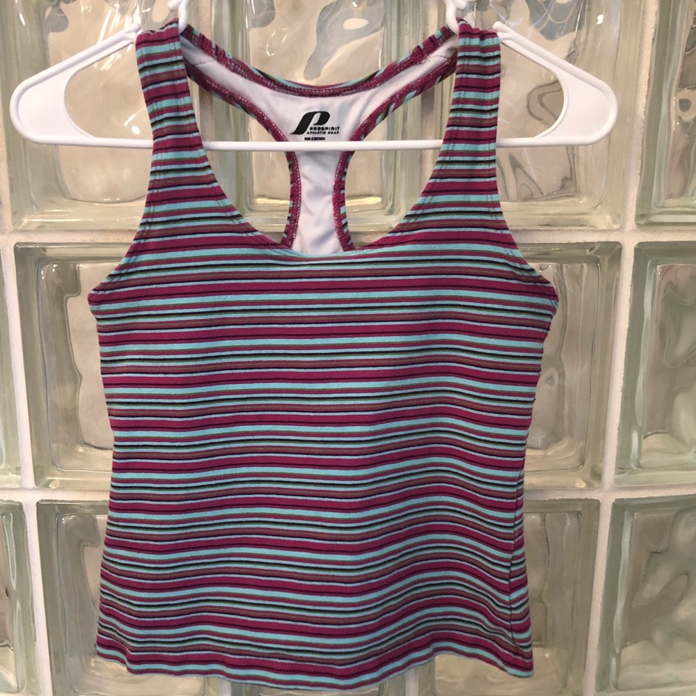 Woman’s Tank Size M
